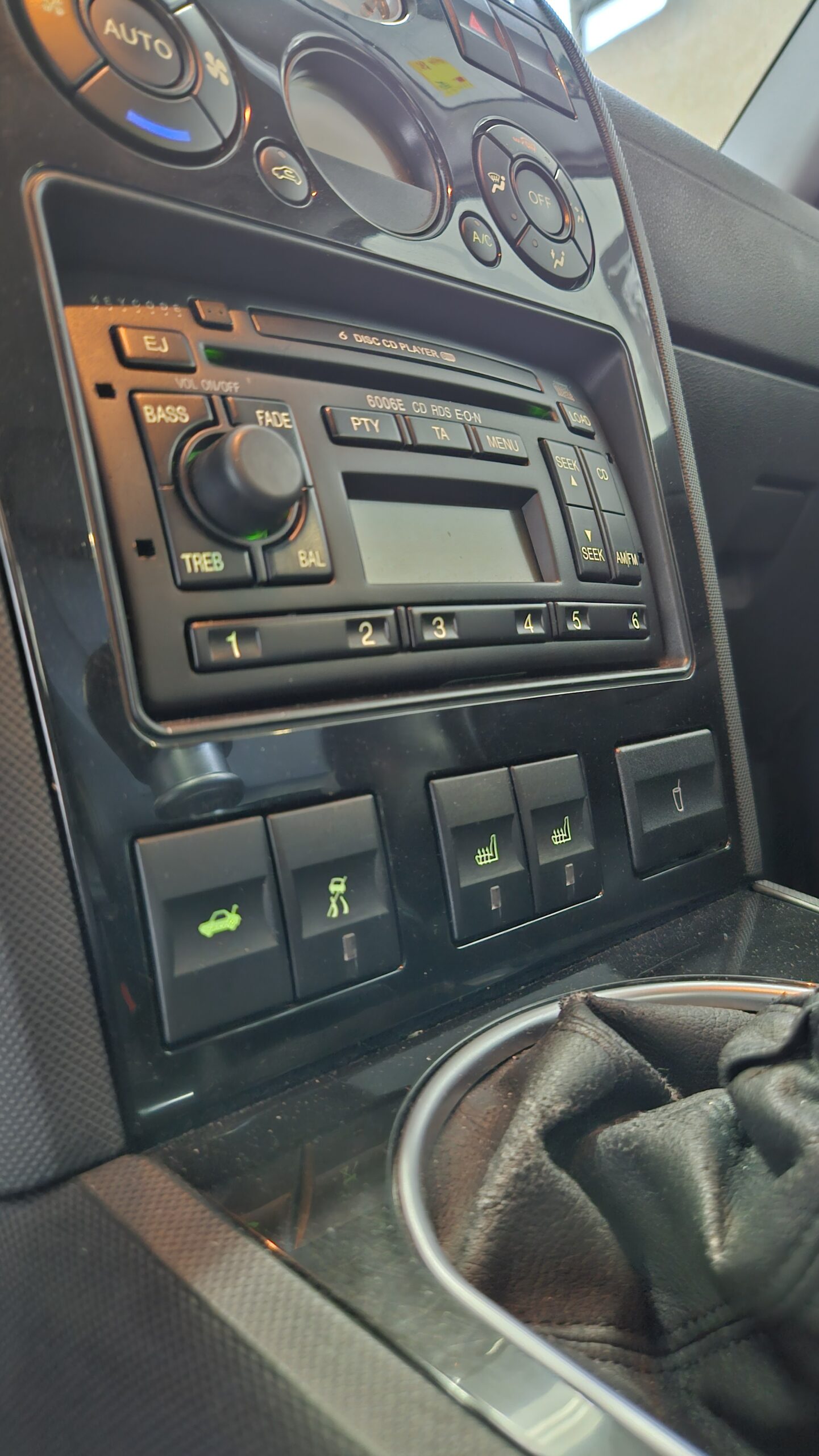 FORD MONDEO ST | ST220 3.0i V6 226cv - Imagen 25