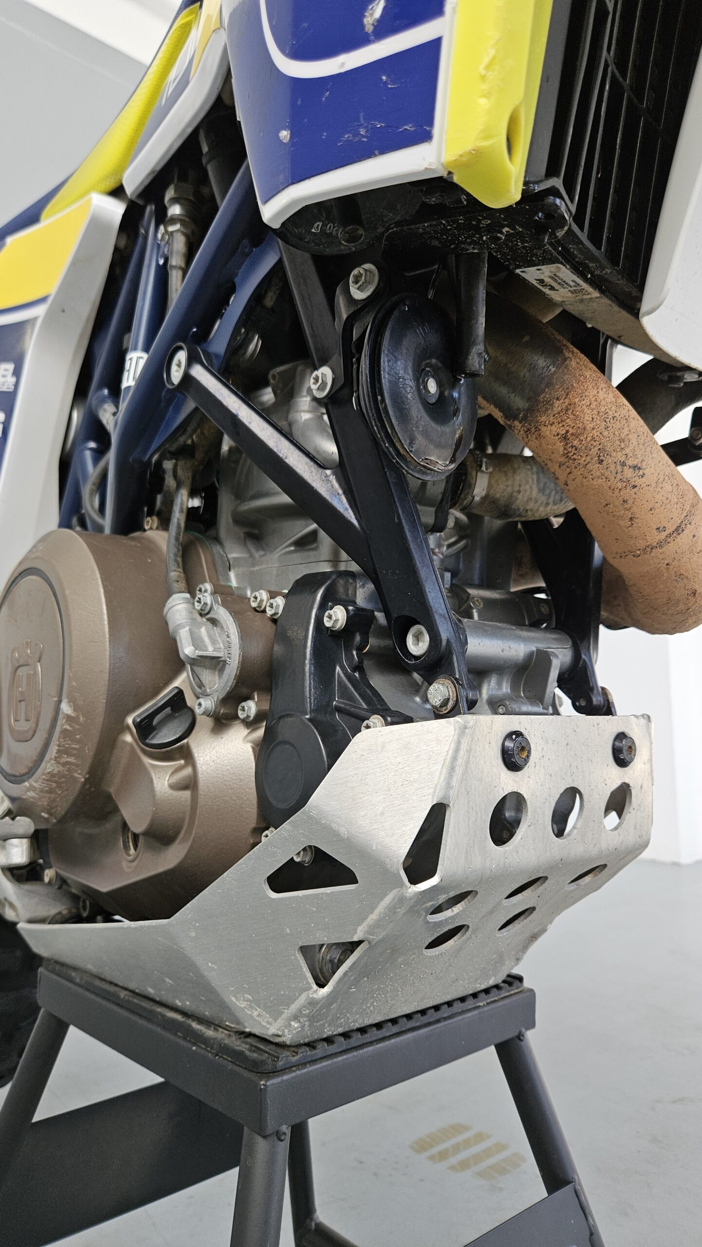 HUSQVARNA 701 ENDURO | Rally kit 2021 74cv - Imagen 23