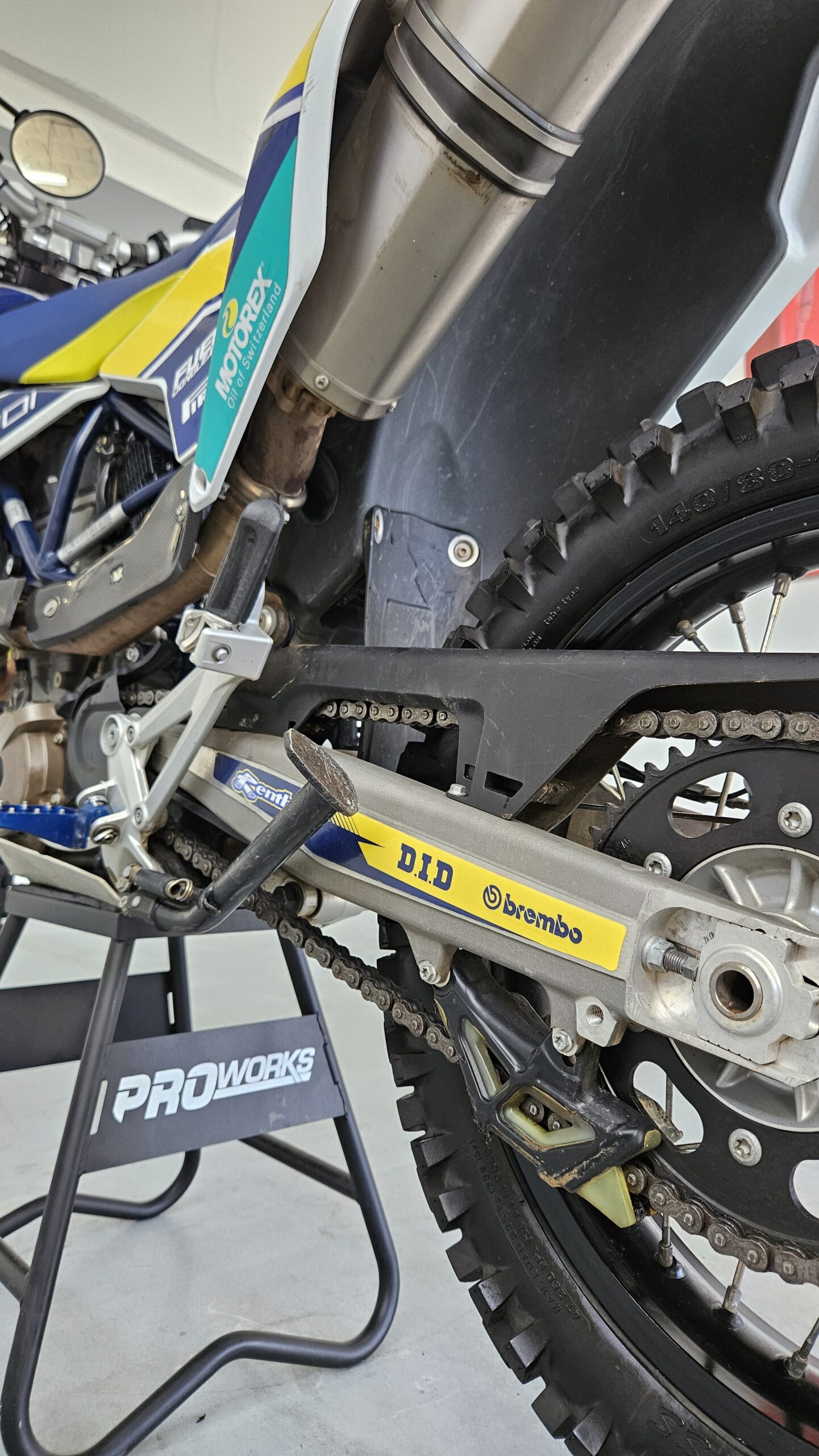 HUSQVARNA 701 ENDURO | Rally kit 2021 74cv - Imagen 28