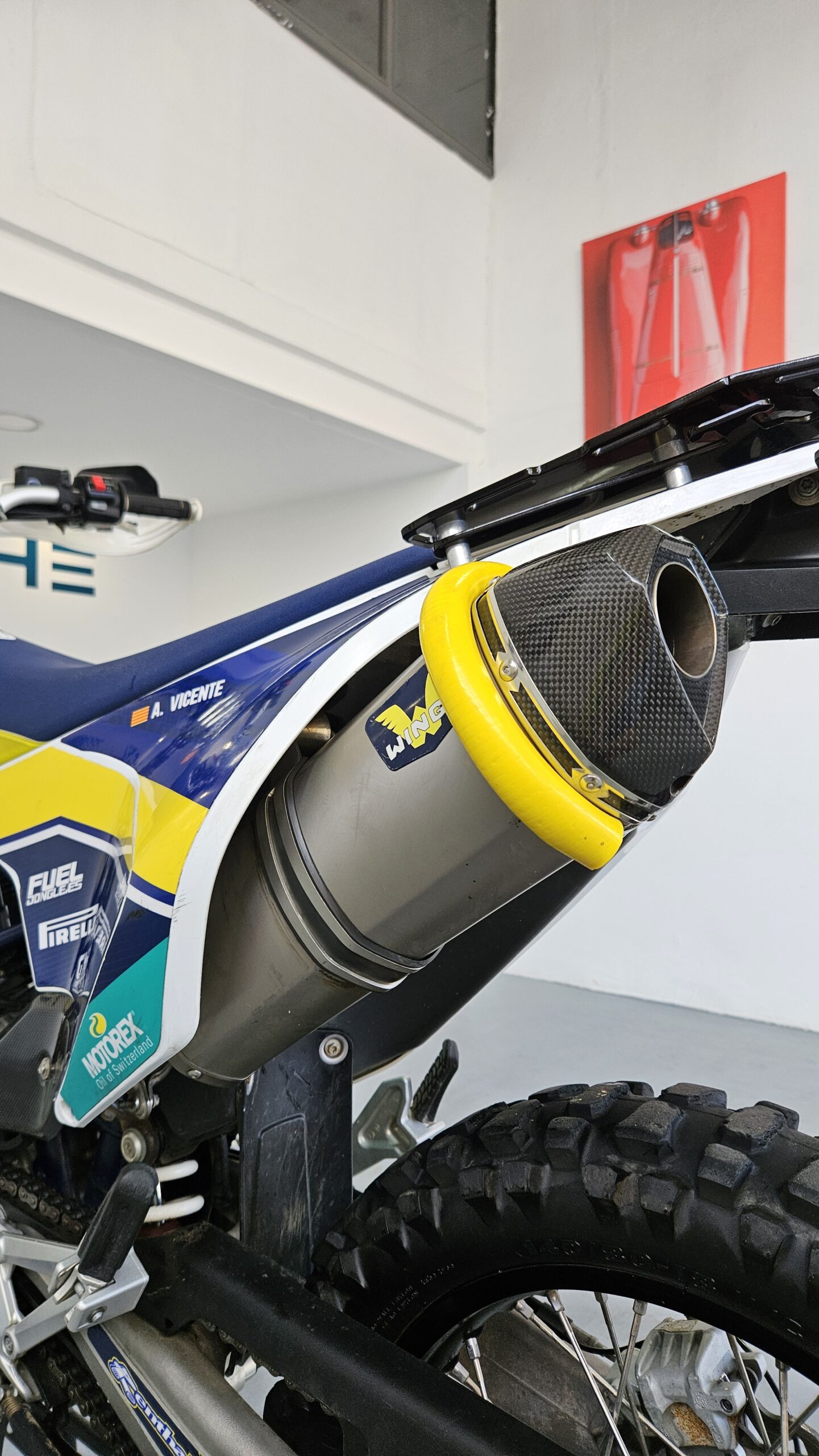 HUSQVARNA 701 ENDURO | Rally kit 2021 74cv - Imagen 10