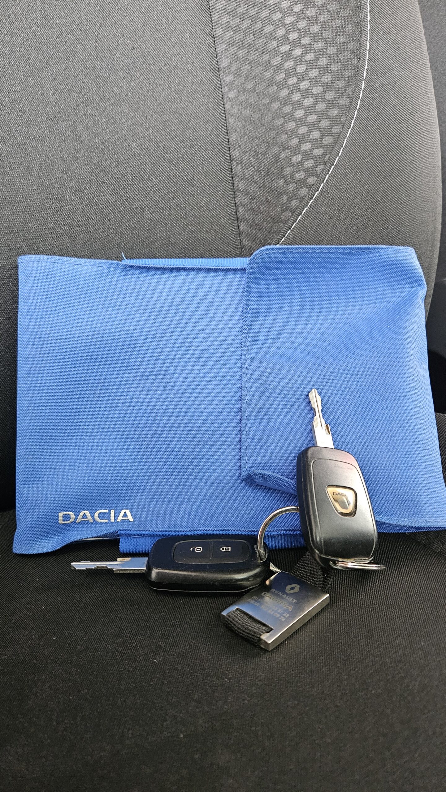 DACIA DUSTER | Ambiance 1.2 TCe 125cv 4X2 - Imagen 27