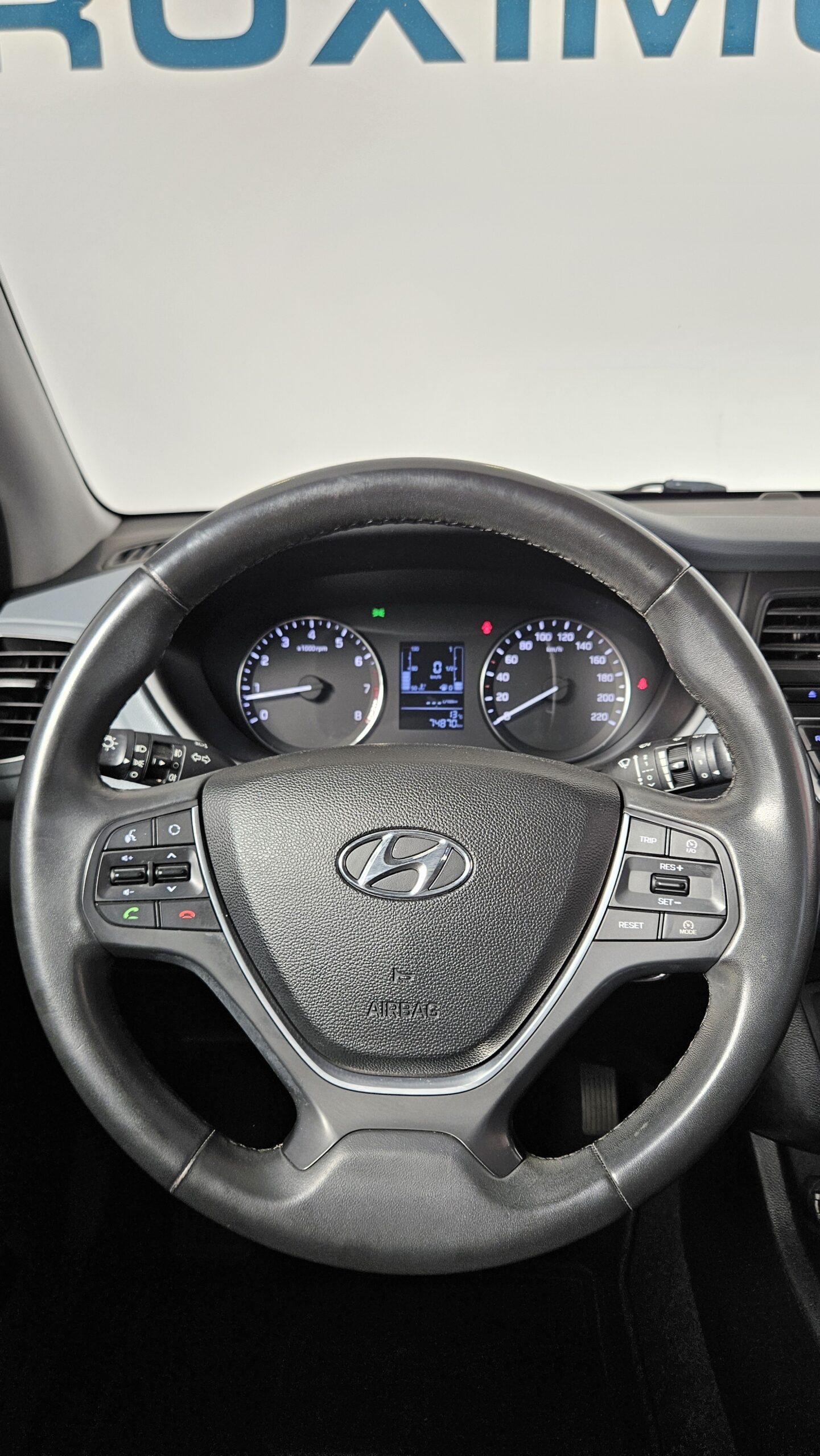 HYUNDAI I20 | 1.2 MPI Klass con Alerta Carril - Imagen 17