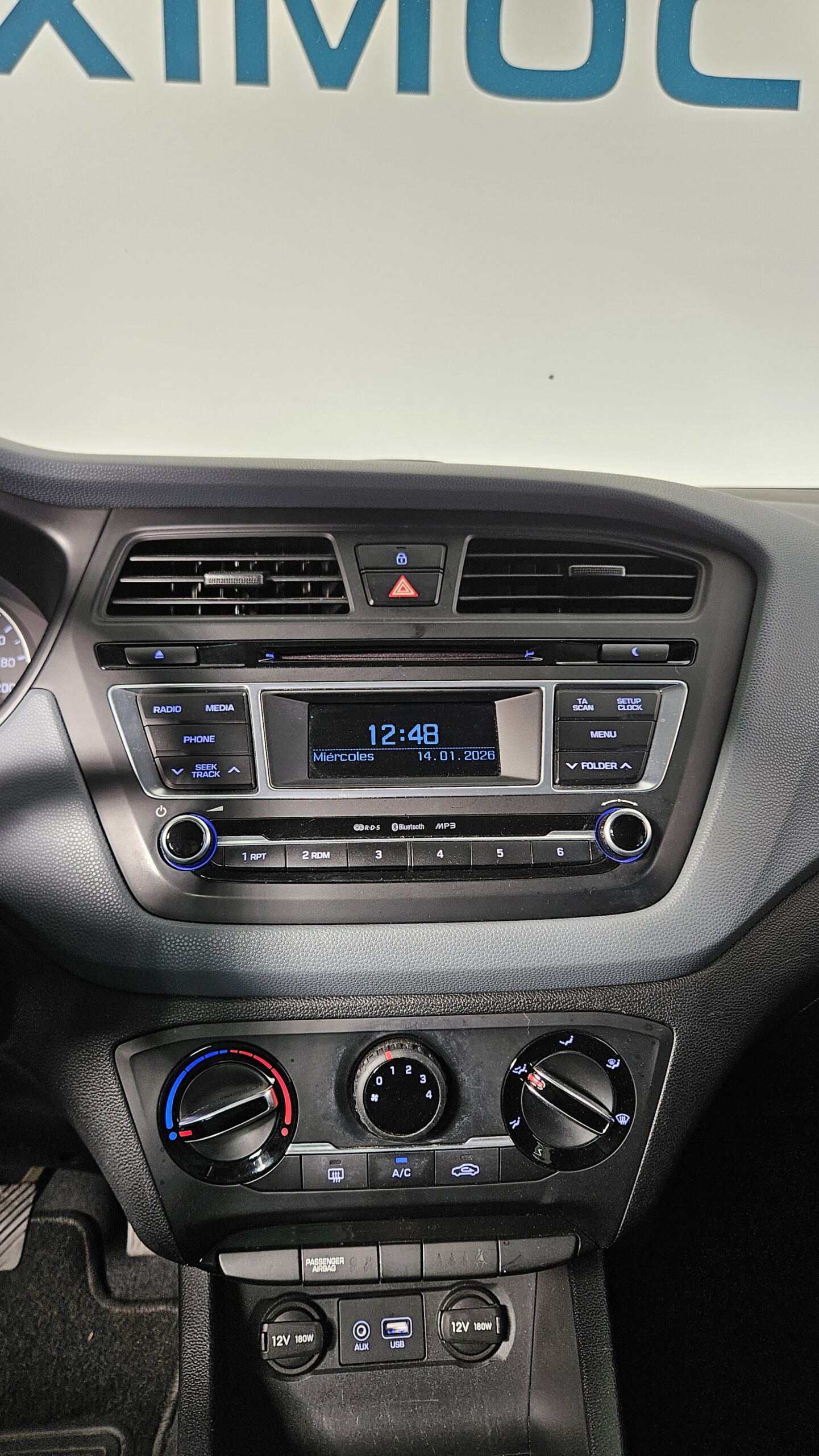 HYUNDAI I20 | 1.2 MPI Klass con Alerta Carril - Imagen 23