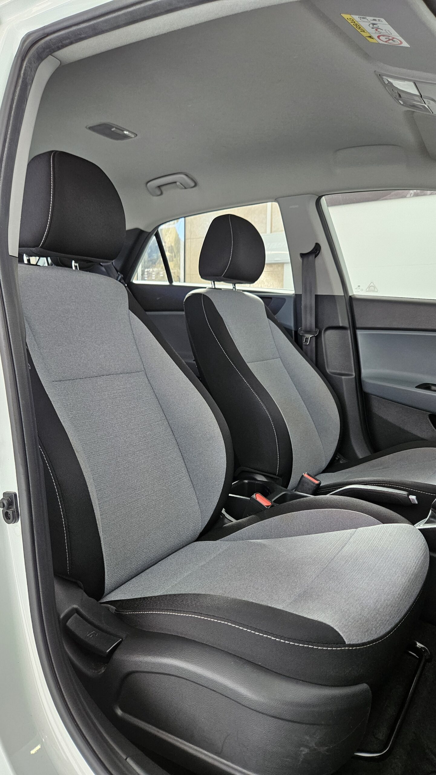 HYUNDAI I20 | 1.2 MPI Klass con Alerta Carril - Imagen 25