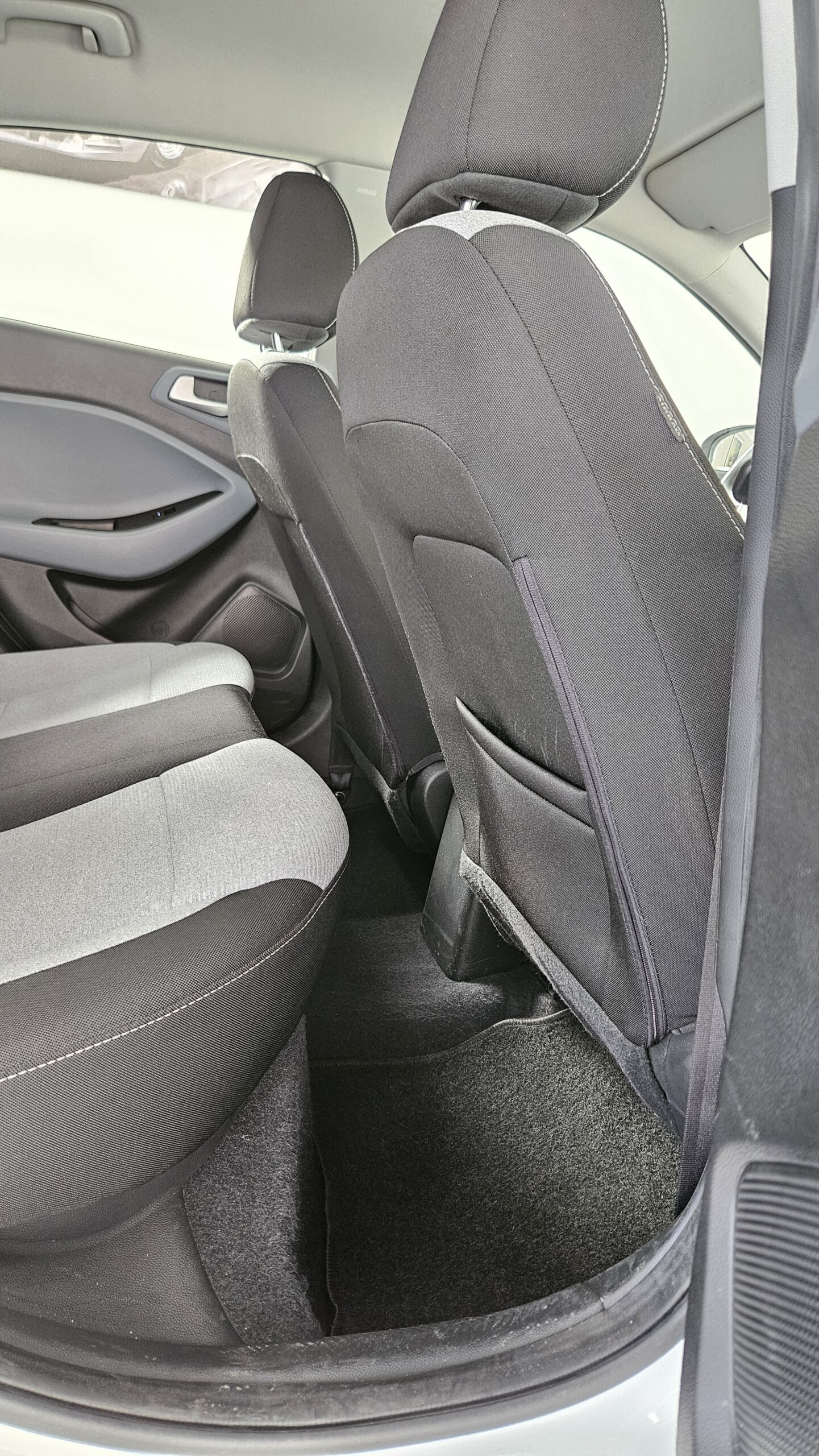 HYUNDAI I20 | 1.2 MPI Klass con Alerta Carril - Imagen 26