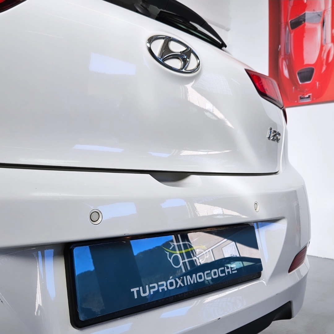 HYUNDAI I20 | 1.2 MPI Klass con Alerta Carril - Imagen 8