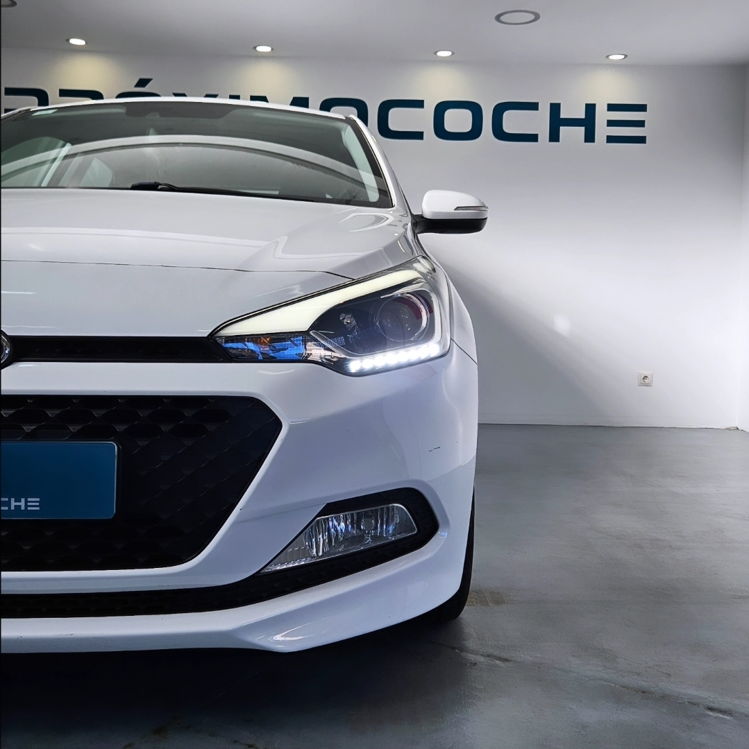 HYUNDAI I20 | 1.2 MPI Klass con Alerta Carril - Imagen 10