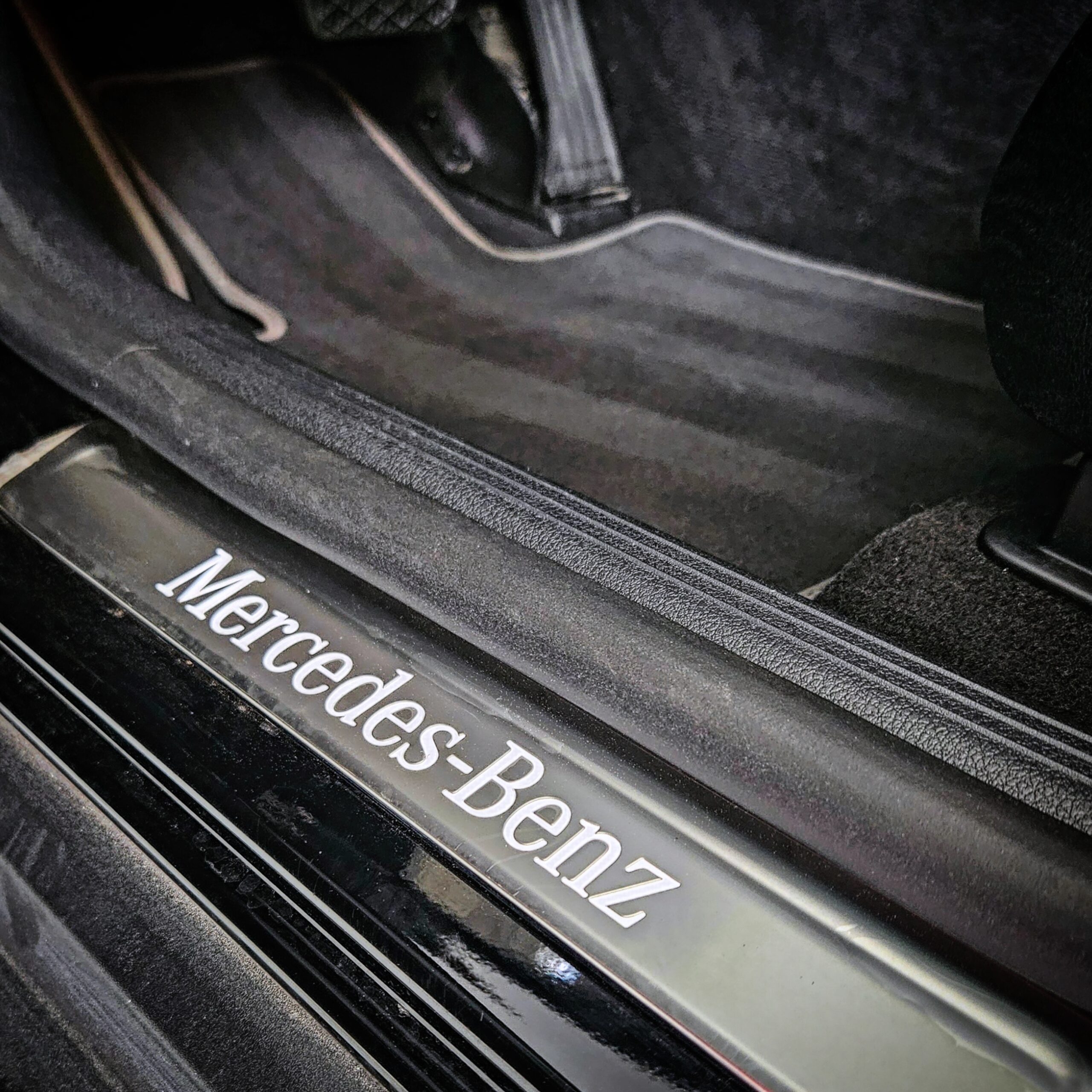 MERCEDES CLASE GLC | GLC 220d 4MATIC Mild-Hybrid - Imagen 17